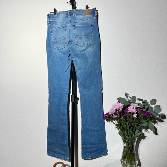 Wide leg- classic blue- American Eagle jeans - Picture 2 of 5